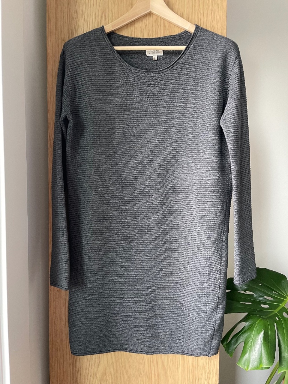 Aritzia Wilfred Campanule Sweater Dress - Size S